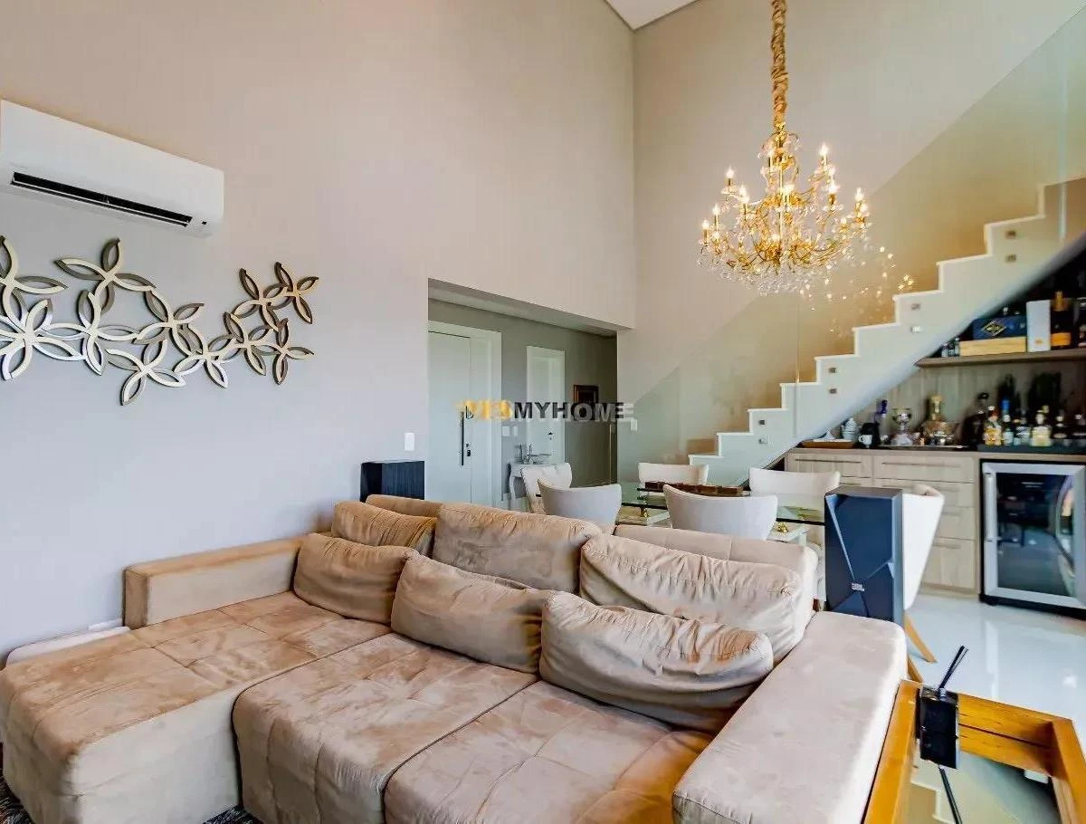 Furnished apartment with 3 en-suite bedrooms and balcony — photo 17