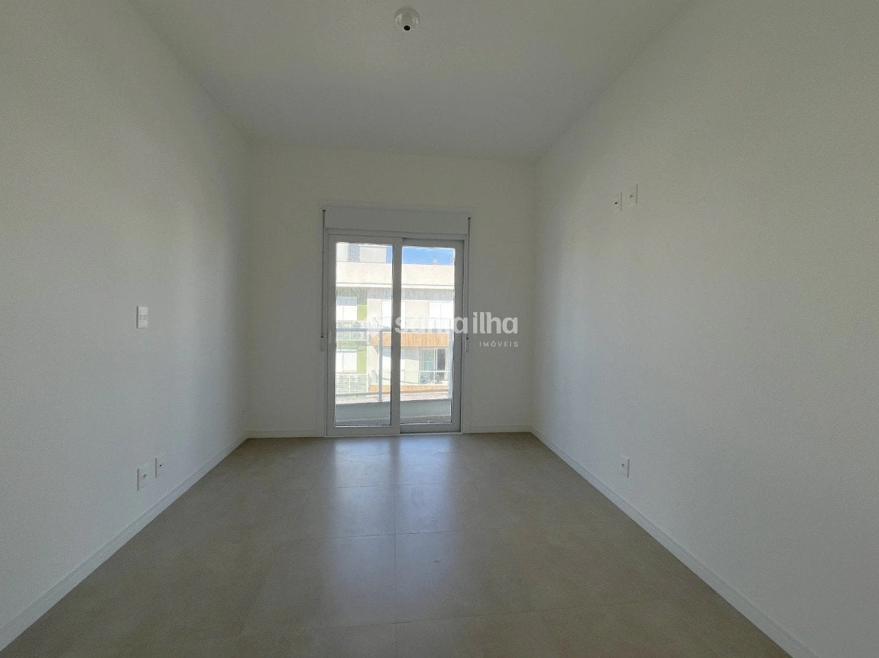 Квартира 170 м² з видом на воду та балконом із грилем — photo 22