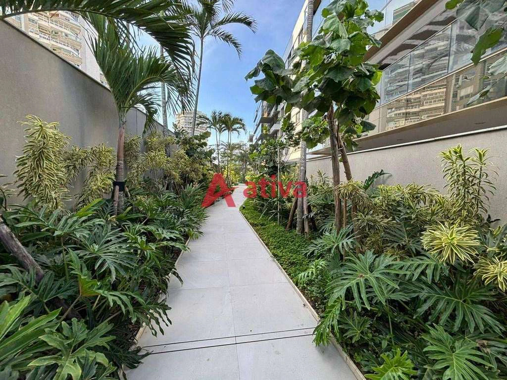 Furnished garden apartment with 81 m², 2 bedrooms and 2 parking — photo 23