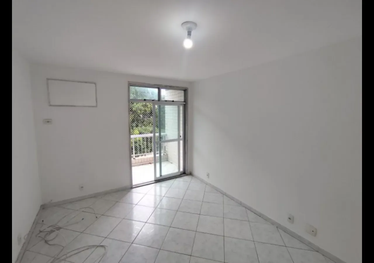 Квартира: 2 спальні, 1 з власною ванною кімнатою, 70 м² — photo 3