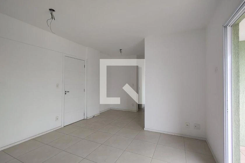 Rental apartment with 2 bedrooms and a balcony — photo 9