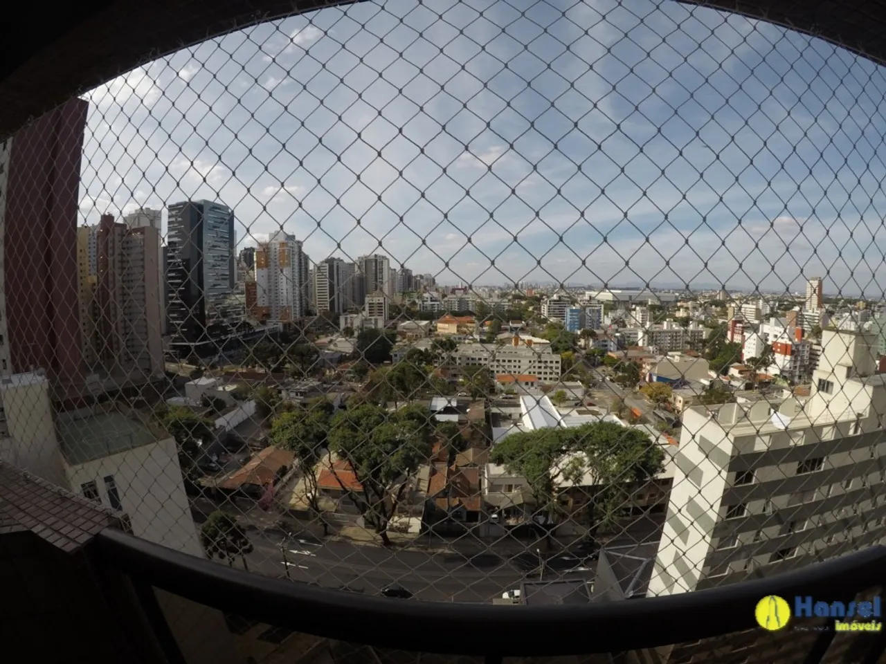 Apartamento de 3 quartos com cozinha a gás e varanda fechada — photo 4