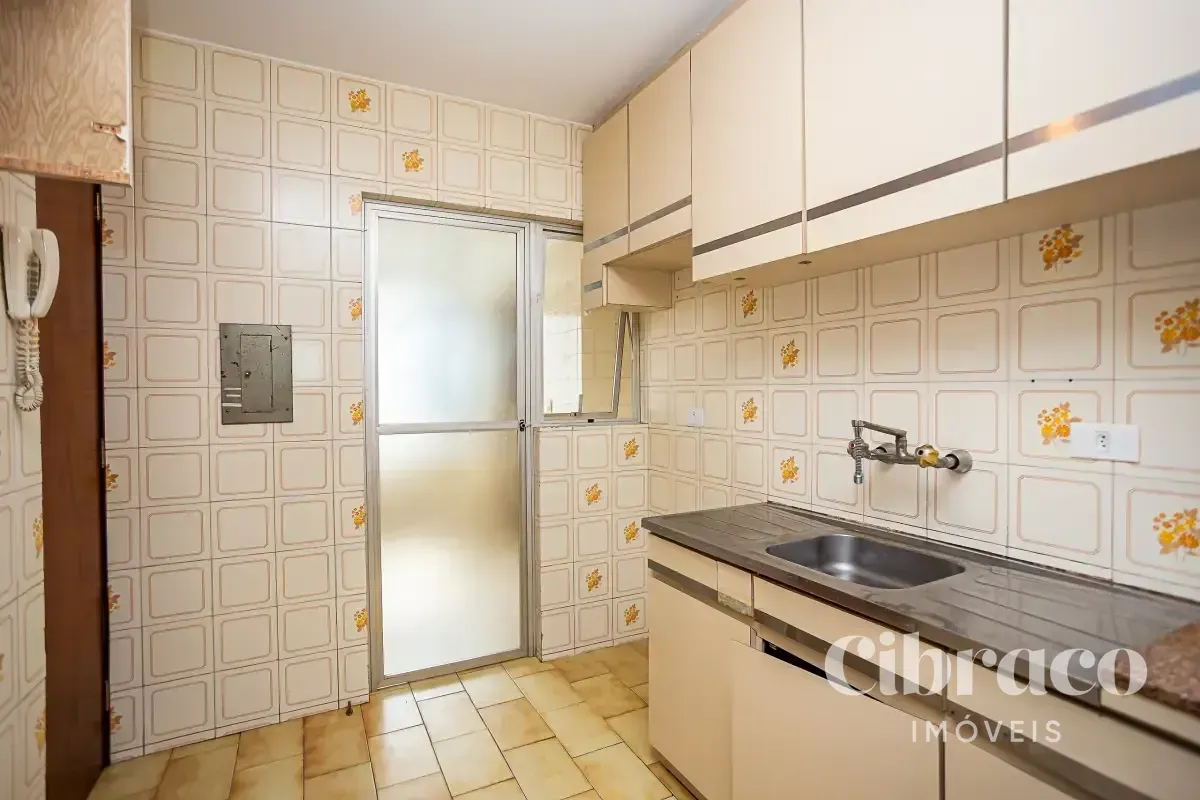 147 m² apartment with 3 bedrooms, 1 en-suite, 2 parking — photo 24