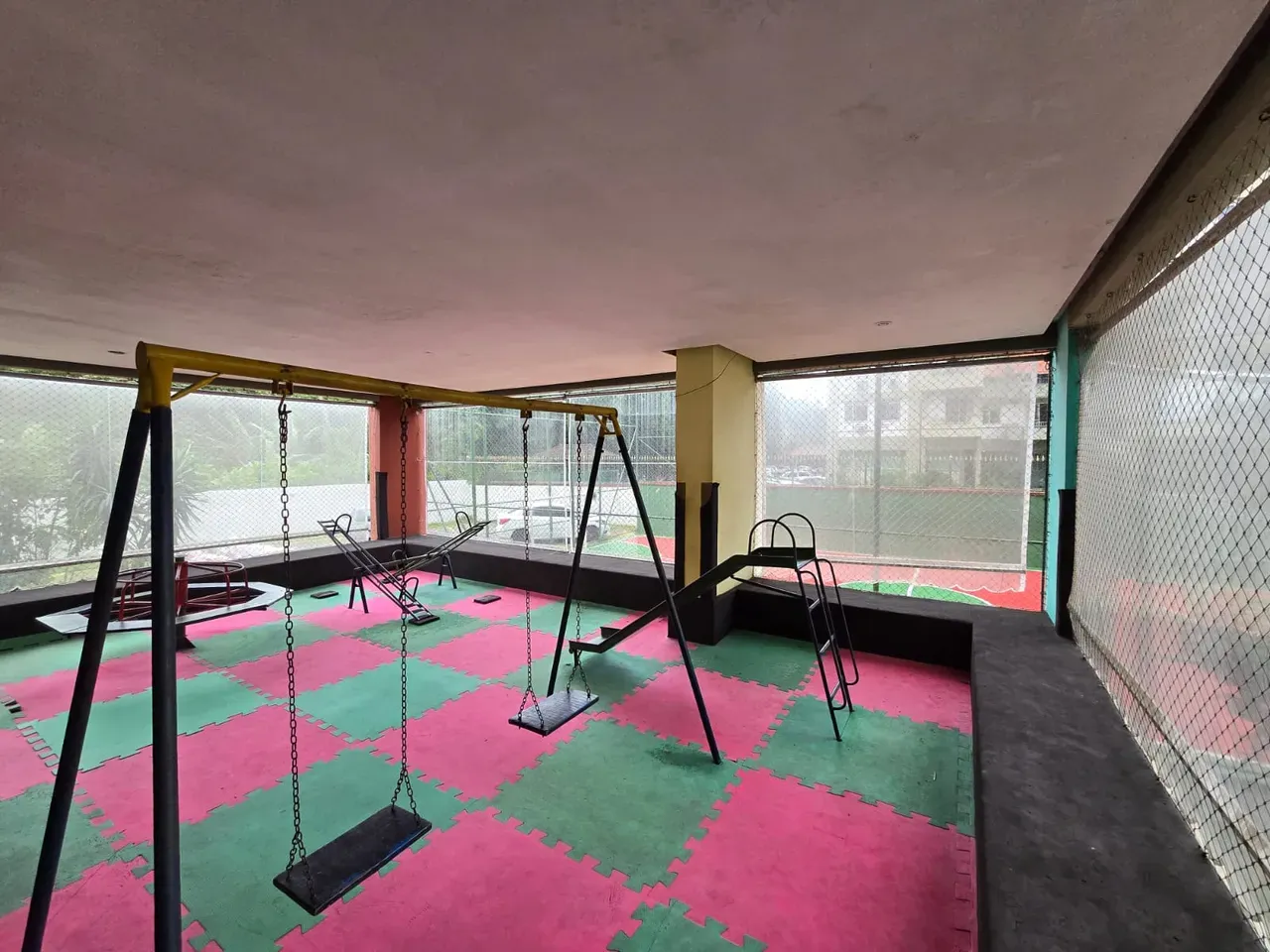Apartamento de 2 quartos com cozinha fechada e 60 m² — photo 23