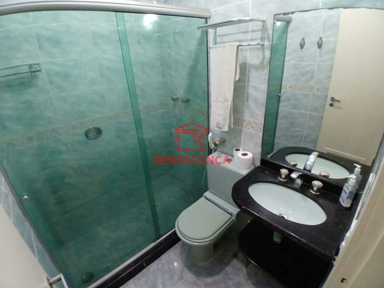 3-bedroom apartment with balcony and 2 bathrooms — photo 23