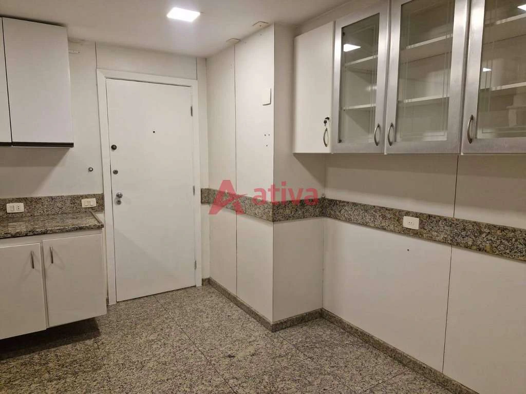 3-bedroom apartment with gas kitchen and 3 parking spots — photo 19