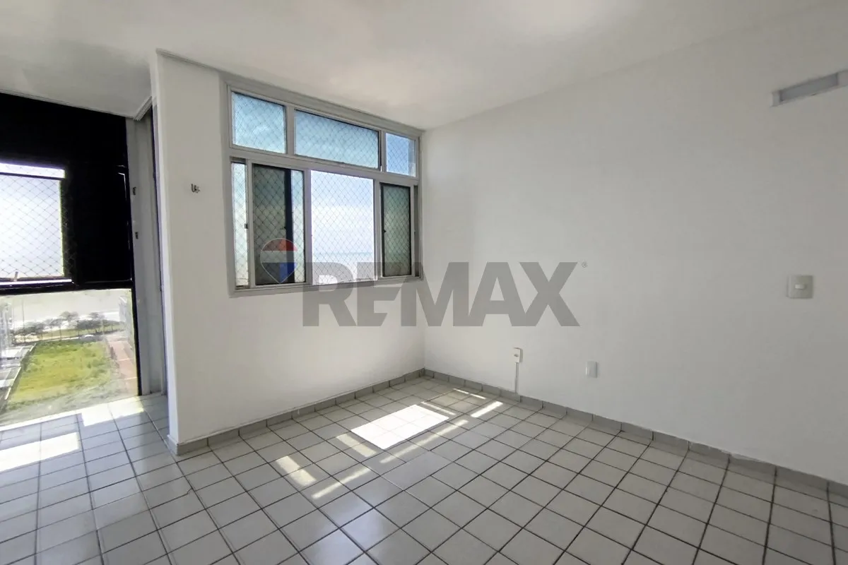 3-bedroom apartment with a closed kitchen and 160 m² — photo 19