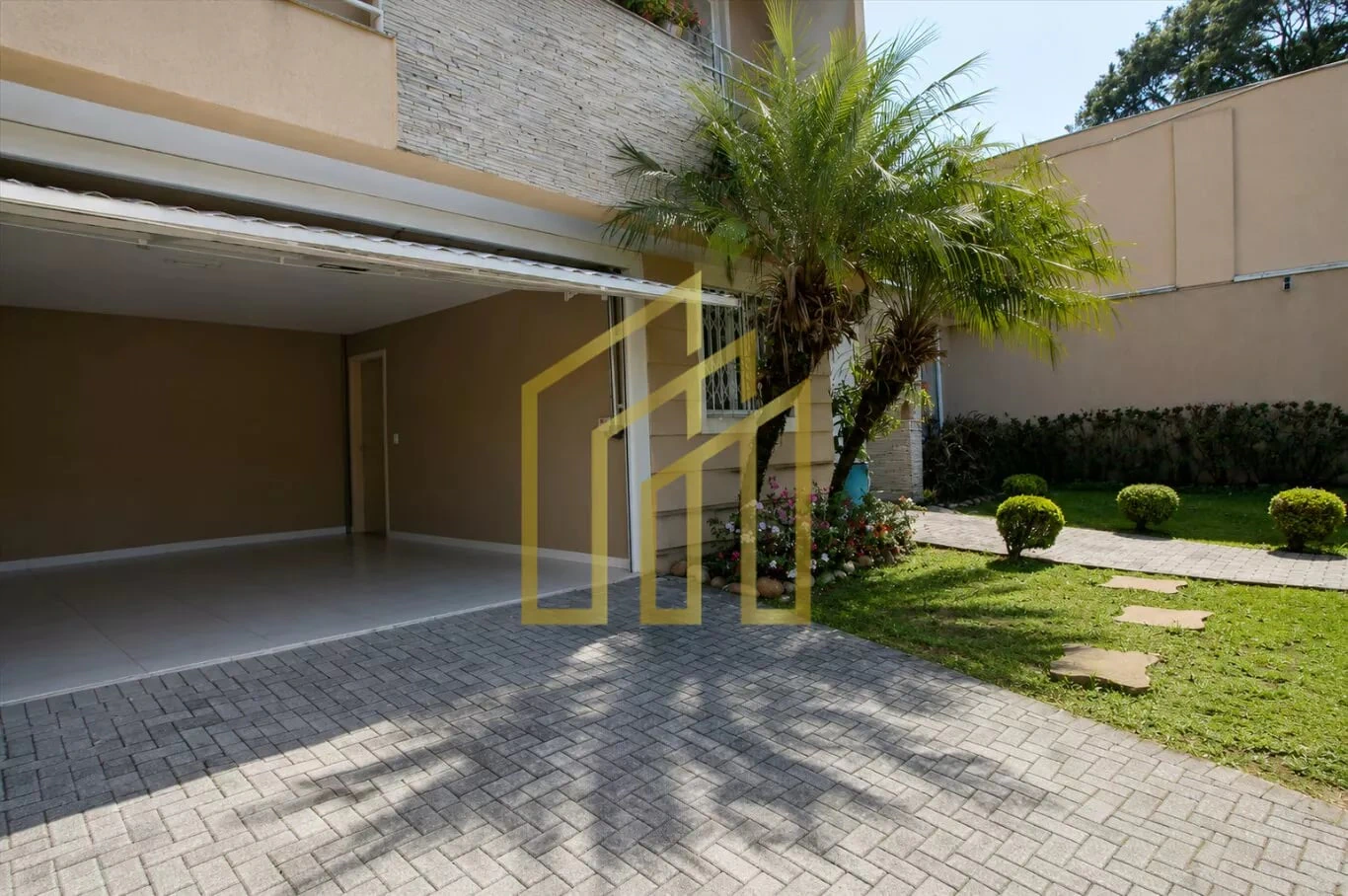 Casa para aluguel com 4 quartos e varanda — photo 10