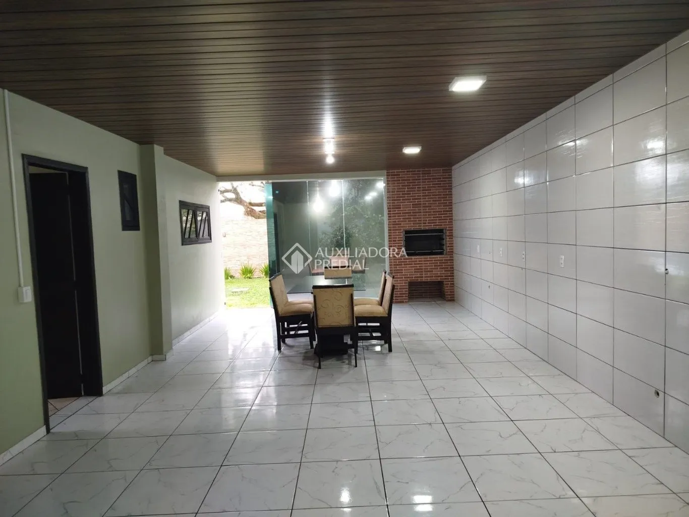 Немеблированный дом 456 м² с 2 спальнями и 2 этажом — photo 20