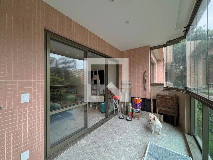 2-bedroom apartment with a glass-enclosed balcony — photo 30