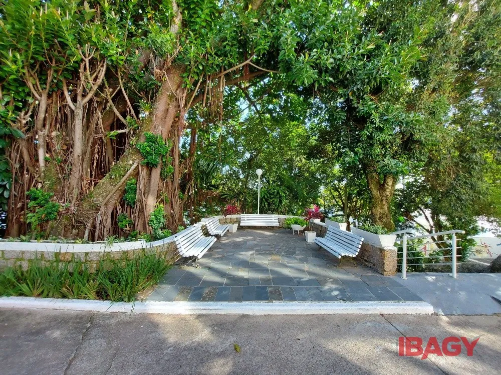 Apartment, 60 m², with a water view — photo 31