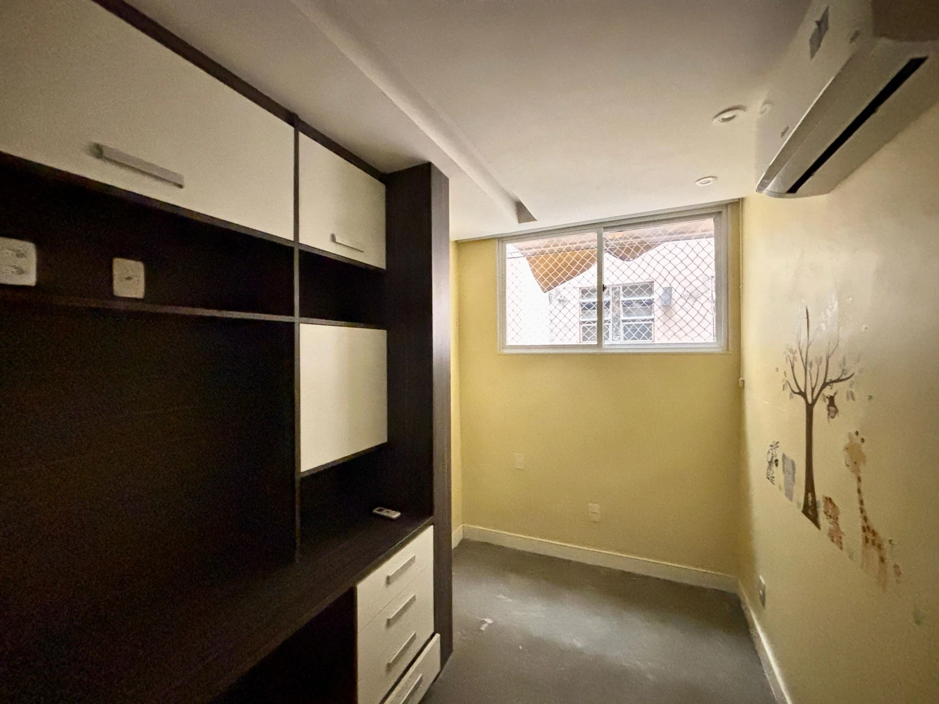 3-bedroom apartment with open-plan gas kitchen — photo 15