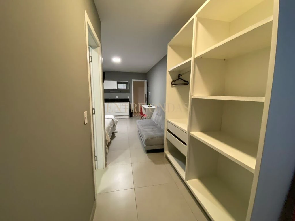 Furnished studio in a building with a gym — photo 20