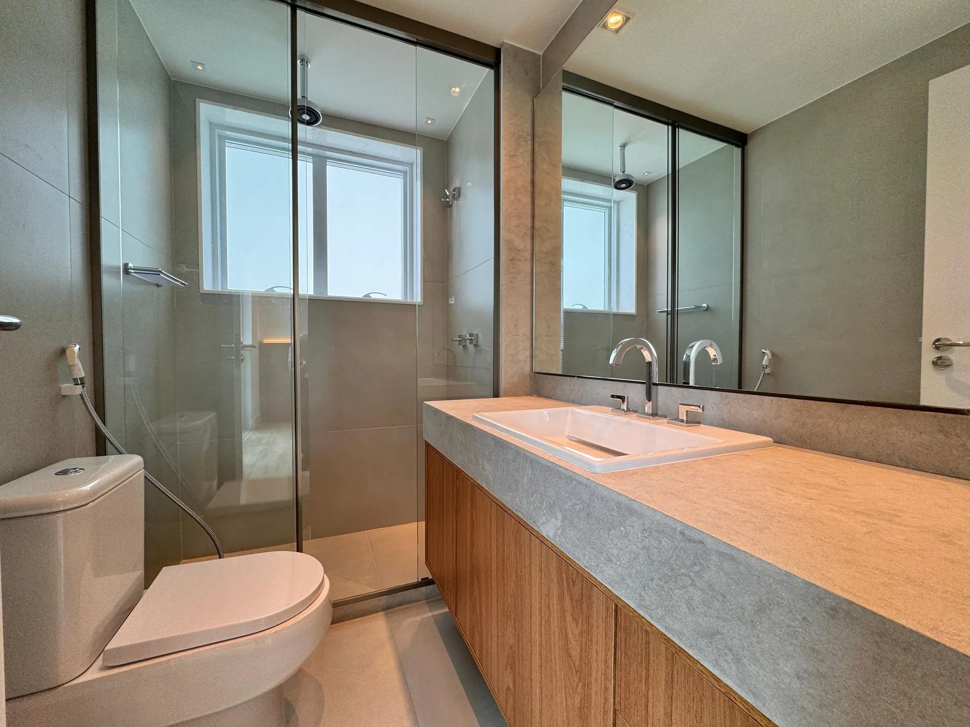 Apartamento mobiliado com 3 suítes e 4 vagas — photo 50