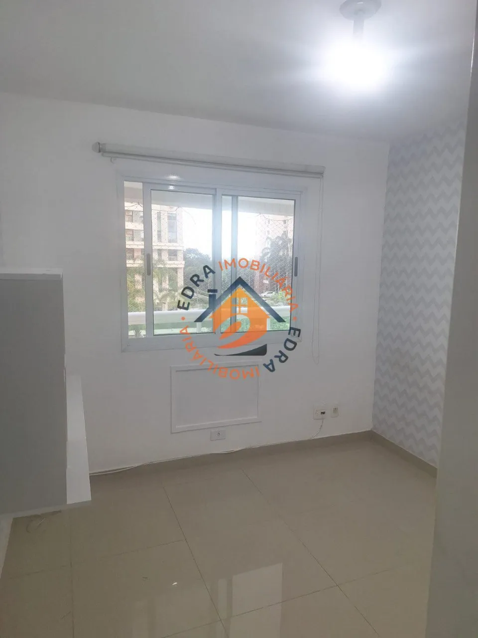 Rental apartment with balcony and 2 bedrooms — photo 14