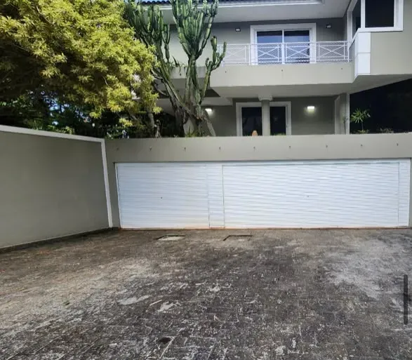 Casa com janelas do piso ao teto, Barra da Tijuca — photo 32