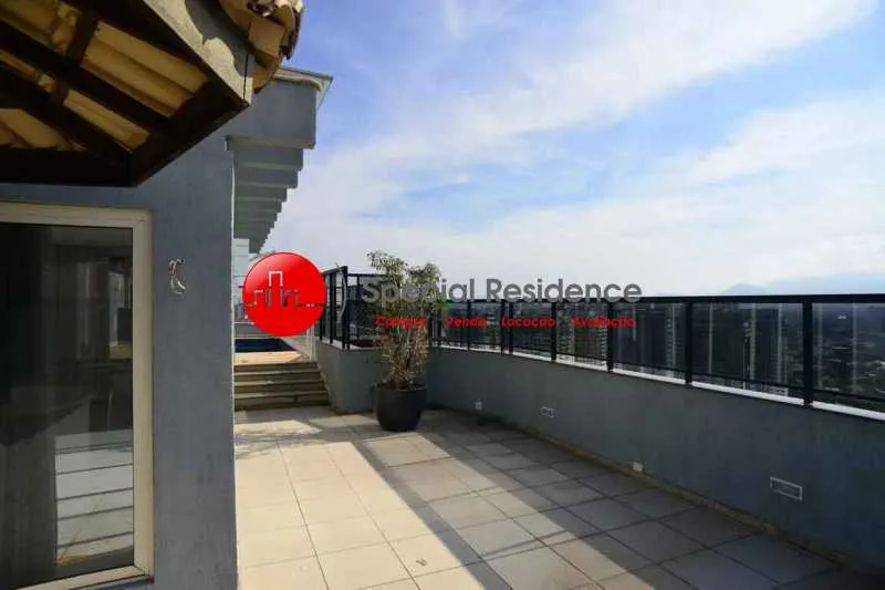 Unfurnished apartment with 5 bedrooms and 5 bathrooms — photo 26
