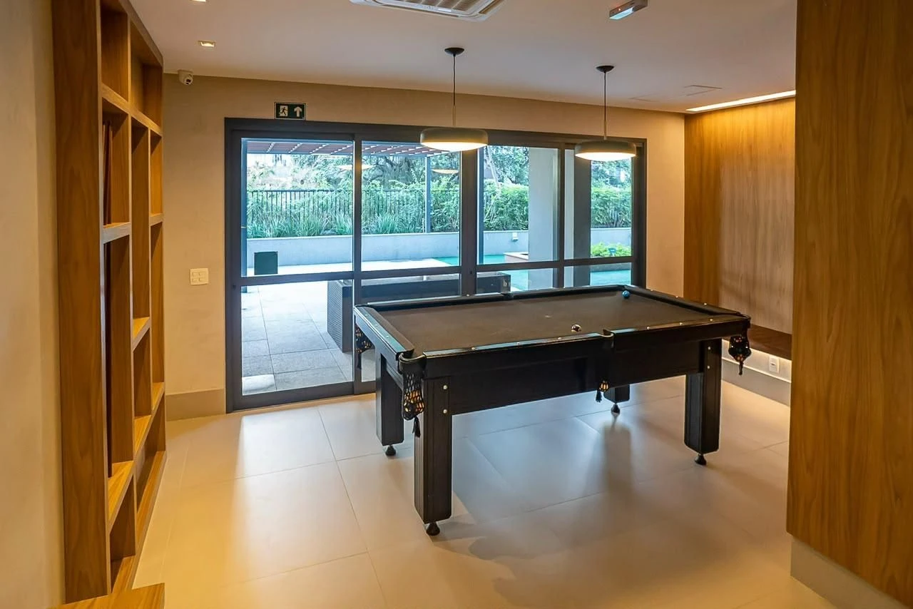 2-bedroom apartment with floor-to-ceiling windows — photo 21