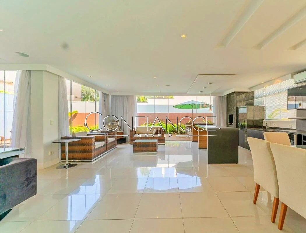 Furnished house, 350 m², with floor-to-ceiling windows — photo 25