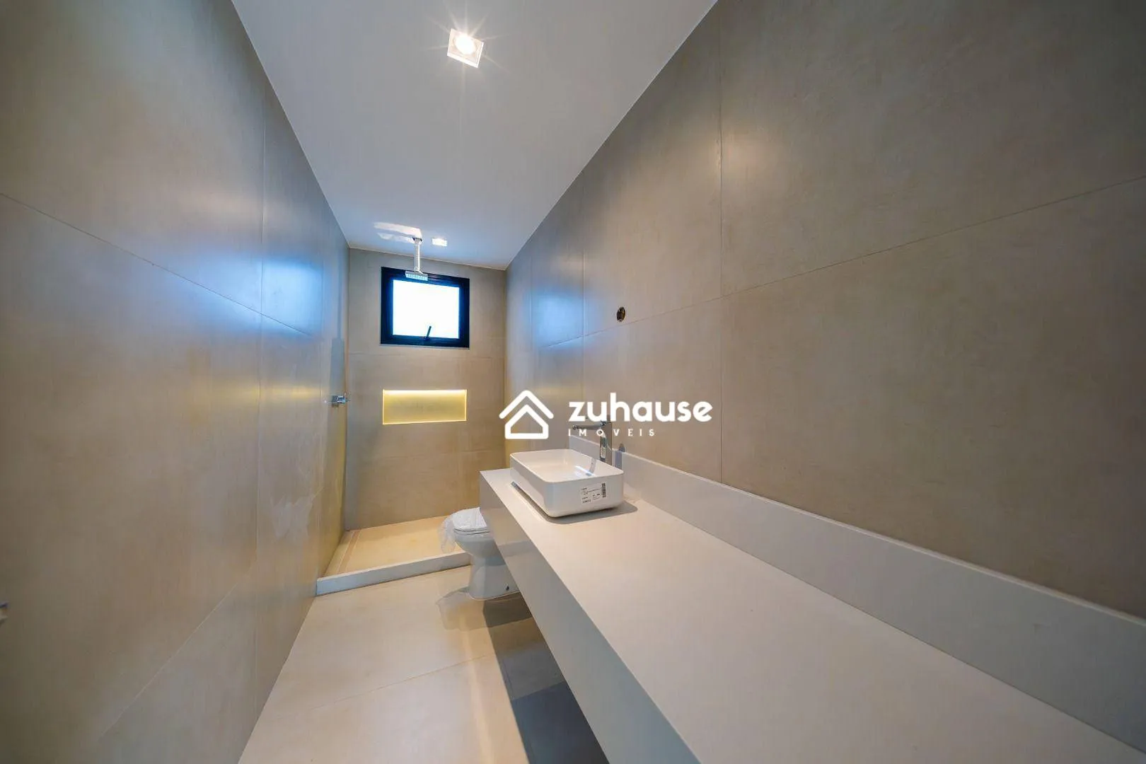 Casa com 5 quartos e cozinha em conceito aberto — photo 56