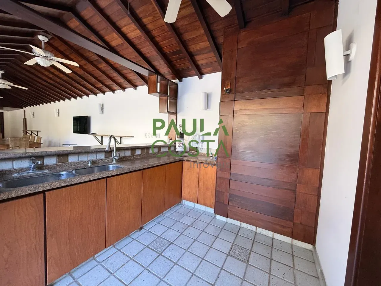 Furnished house with 5 bedrooms and 756 m² plus 4 parking — photo 19