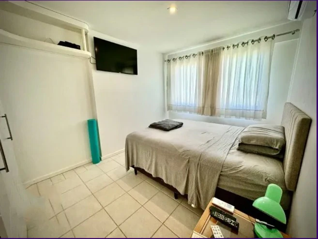 Furnished 290 m² apartment with a balcony grill — photo 10