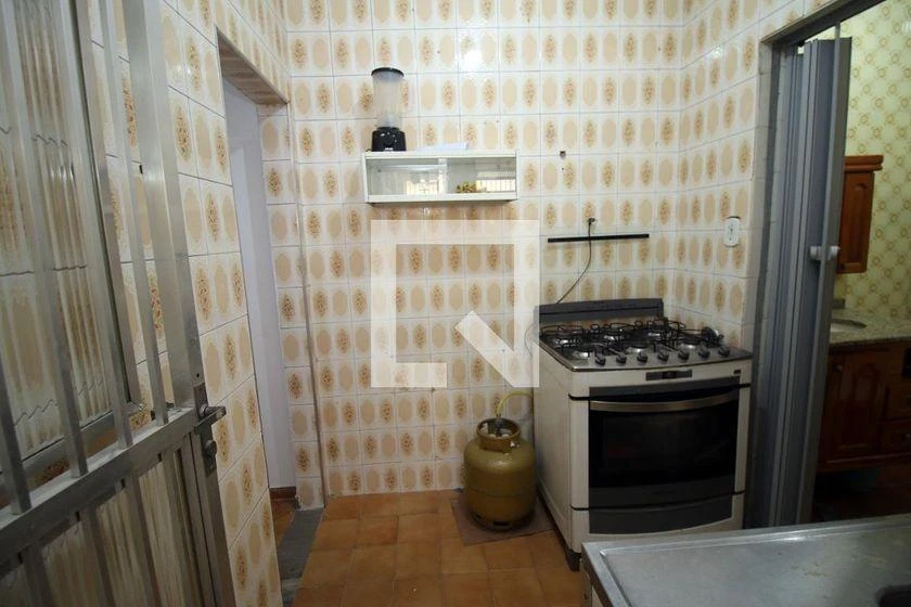 House with separate kitchen and gas stove, 60 m² — photo 13