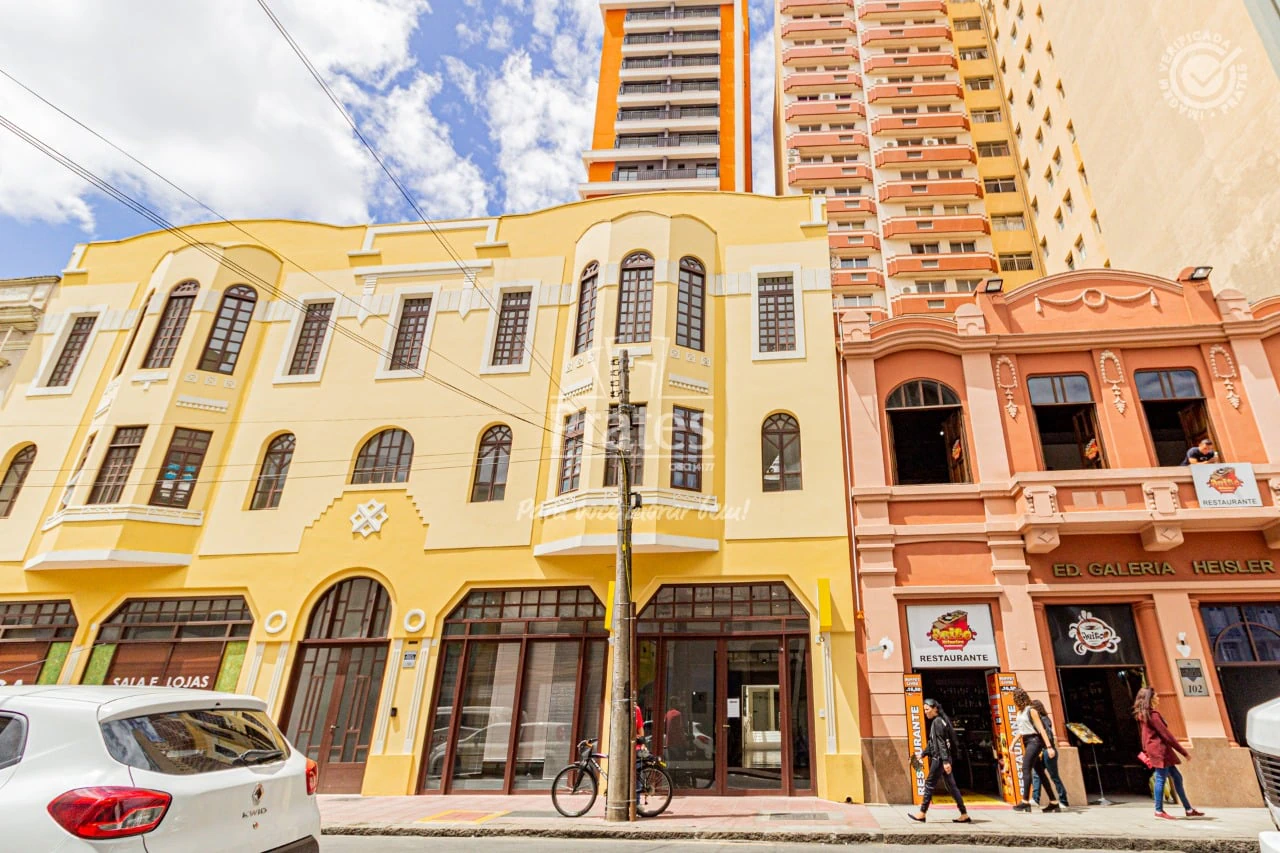 One-bedroom apartment with a washing machine in Curitiba — photo 21