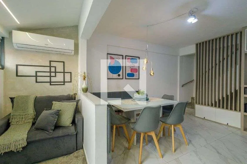 2-bedroom house, 1 with its own bathroom, 60 m²