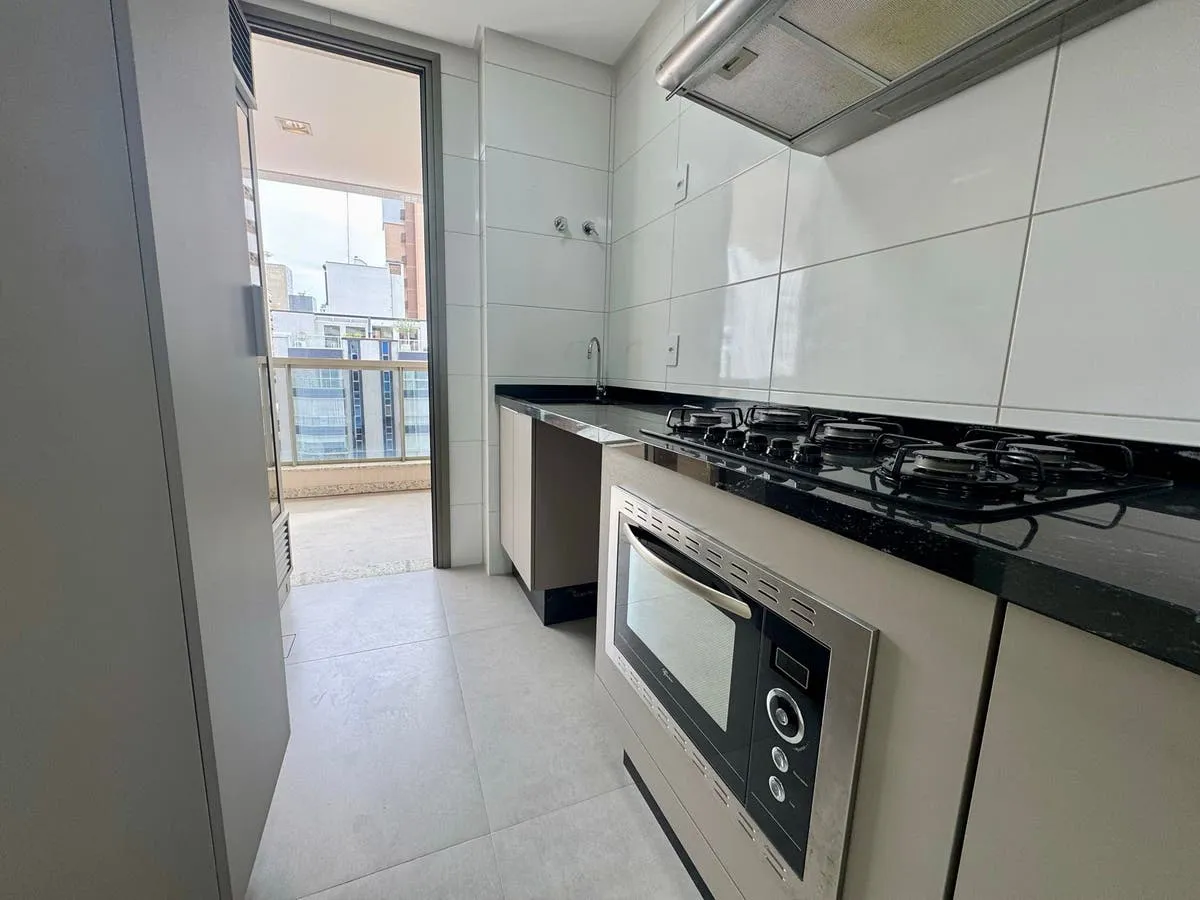 Вид на воду и 3 спальни: квартира 95 м² — photo 9