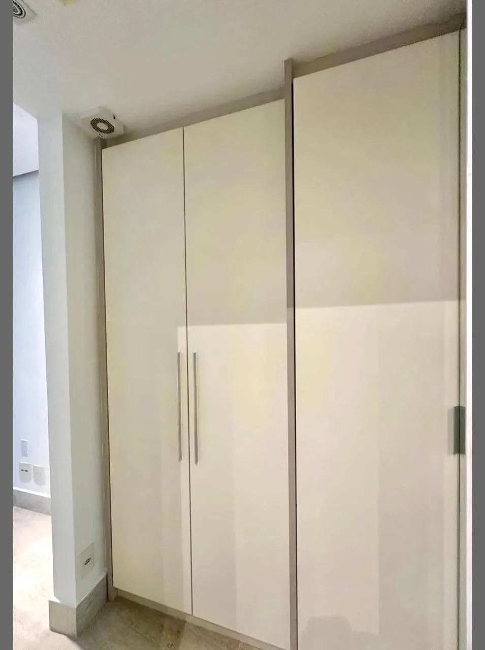 2-bedroom apartment with 2 en-suites, 3 baths, 2 parking — photo 4