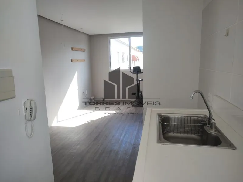 Apartment with 2 bedrooms, parking, and gas kitchenette — photo 2