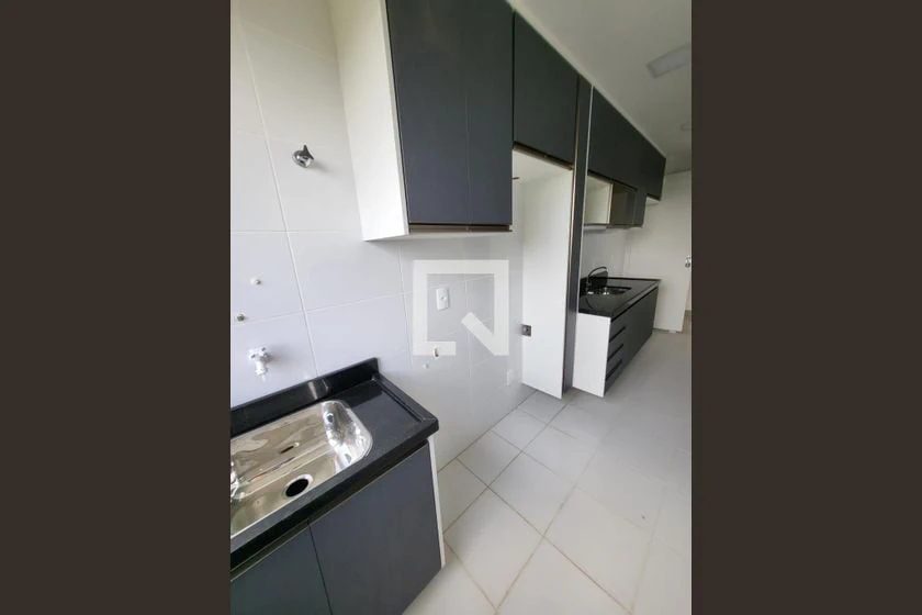 Rental apartment with 1 bedroom and balcony, 45 m² — photo 9