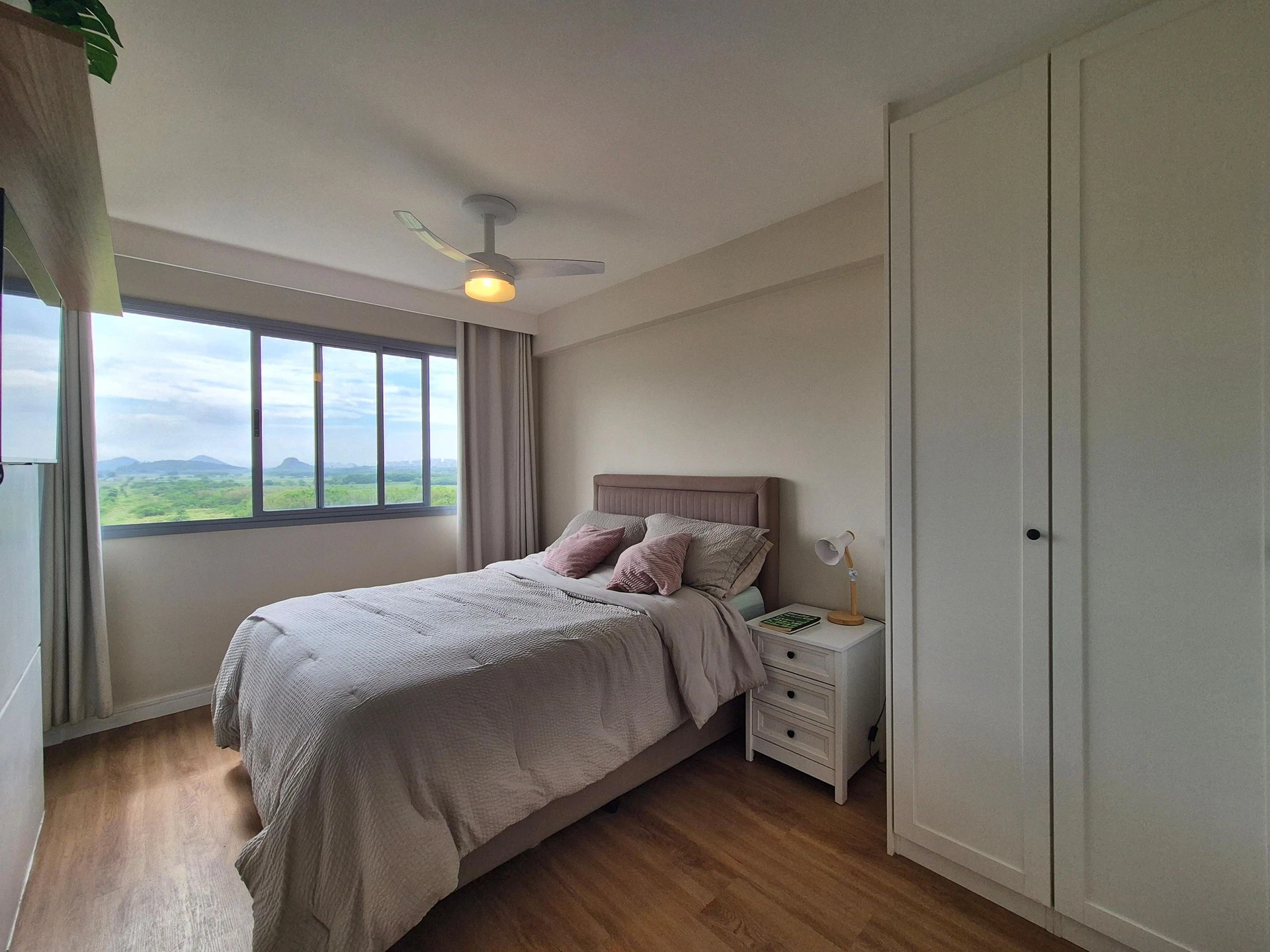 2 quartos e janelas do piso ao teto: apartamento de 82 m² — photo 22