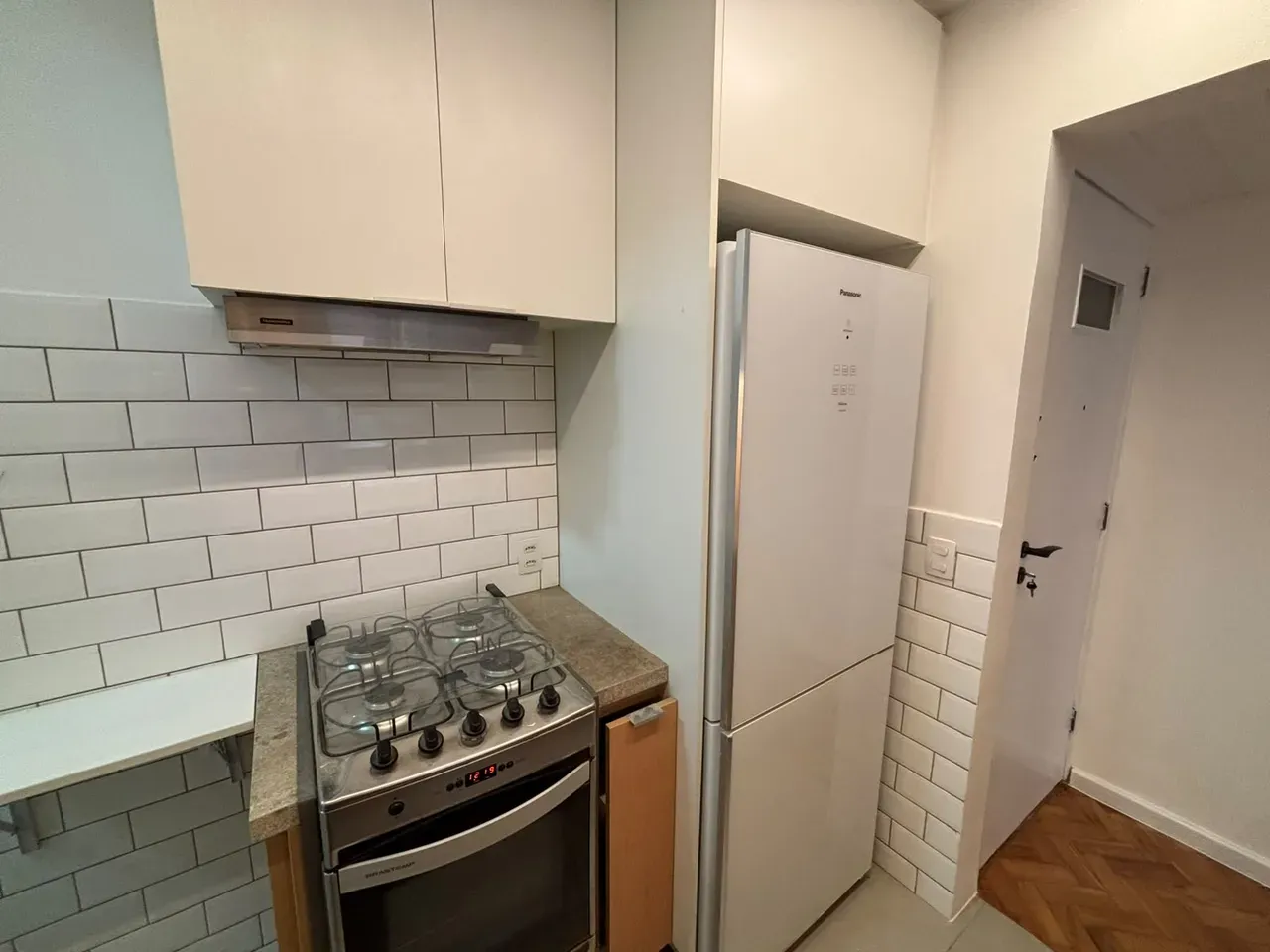 Departamento, 77 m², con ventanales de piso a techo — photo 13