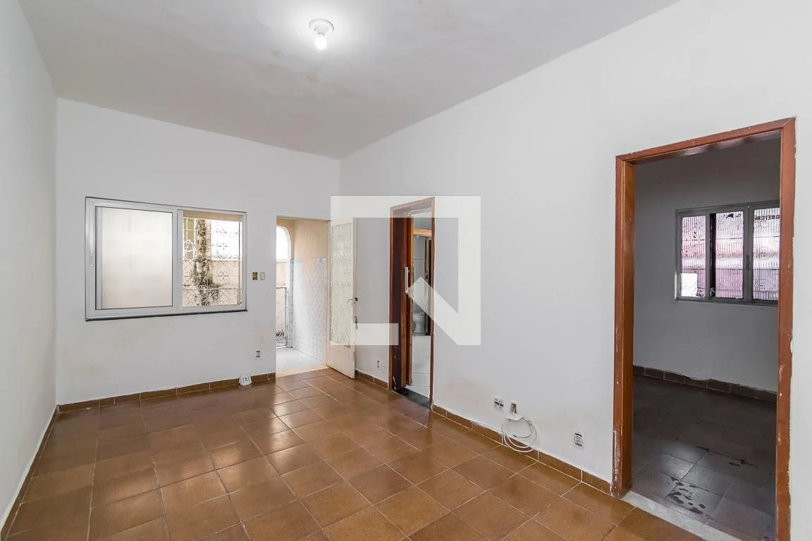 Casa para locação com 3 quartos, 2 banheiros e 1 vaga — photo 8