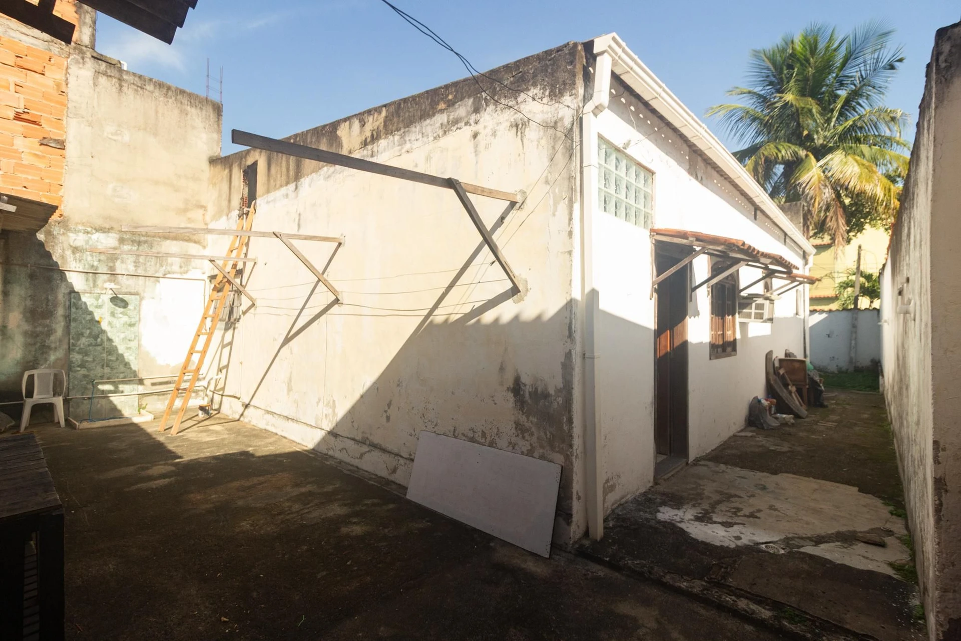Rental house with 2 bedrooms and 1 en-suite — photo 10
