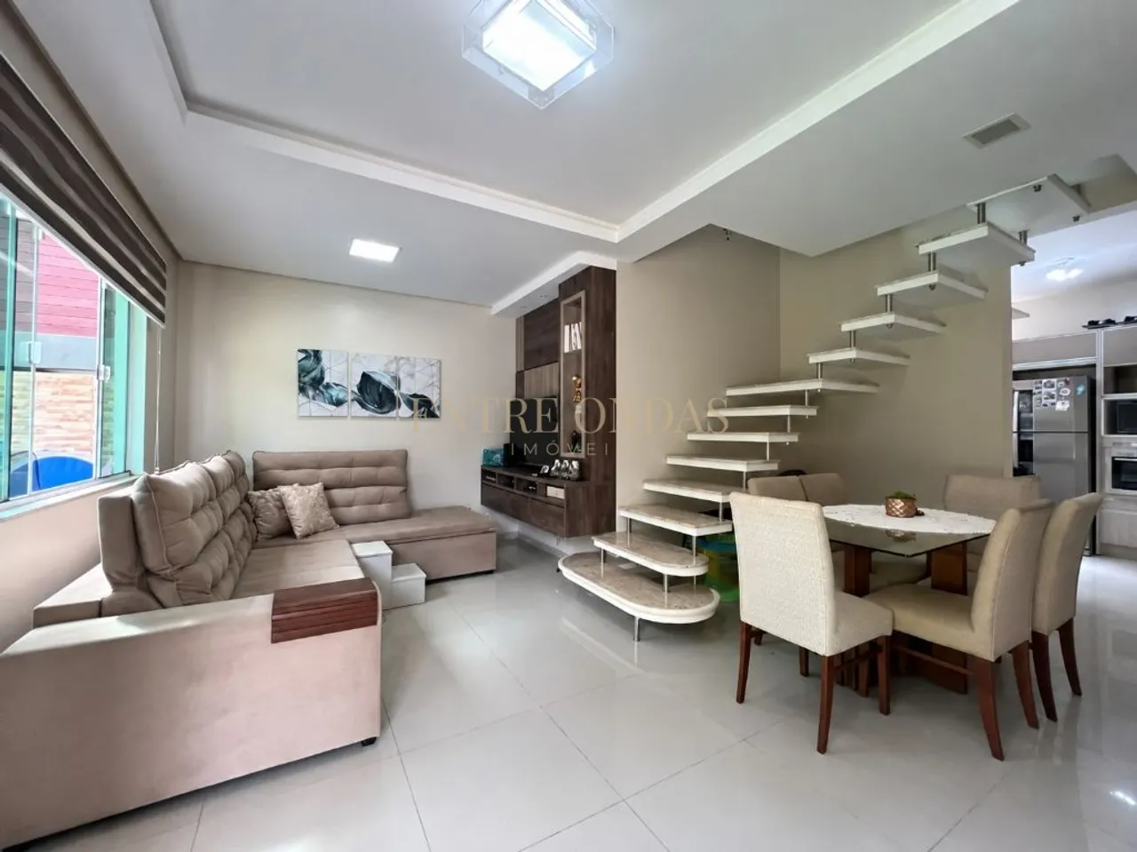 Vestidor y 3 dormitorios: casa de 146 m²