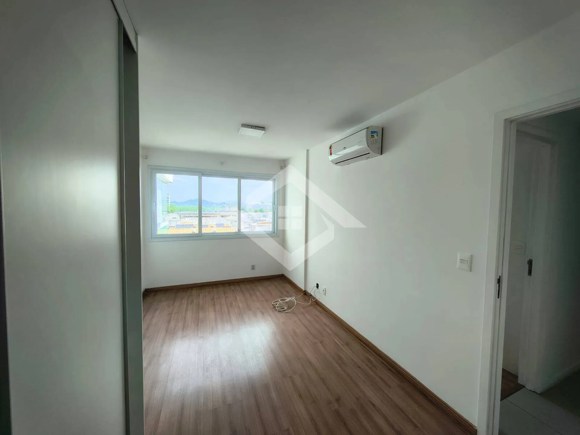 Apartamento com varanda envidraçada, Barra Olímpica — photo 20
