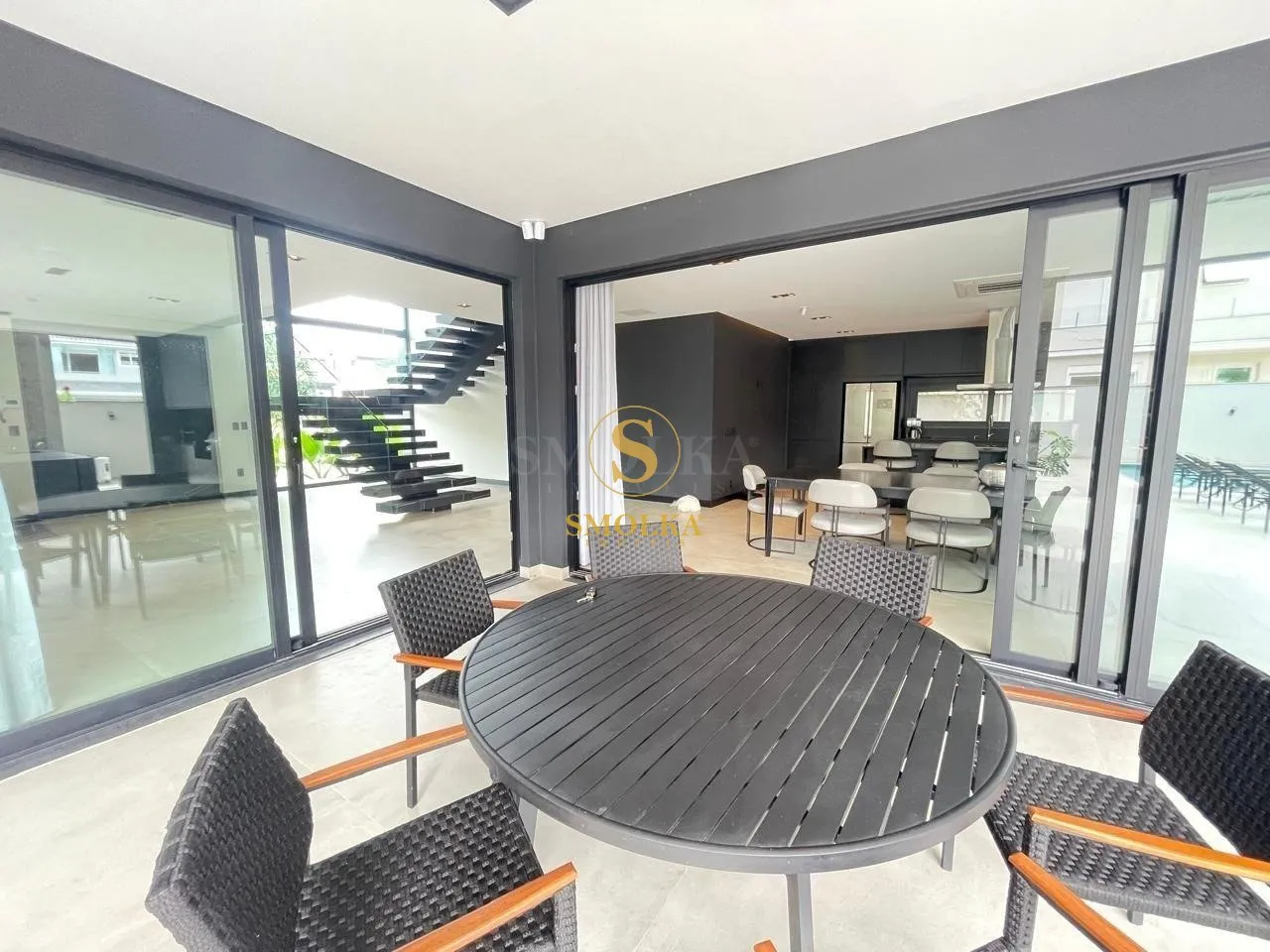 Меблированный дом 645 м² с 5 спальнями и 7 санузлами — photo 65