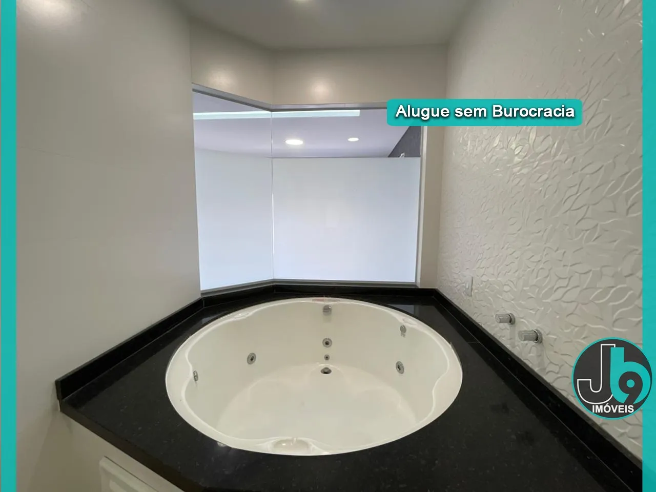 Condominium house with 295 m², 5 bedrooms and parking — photo 22