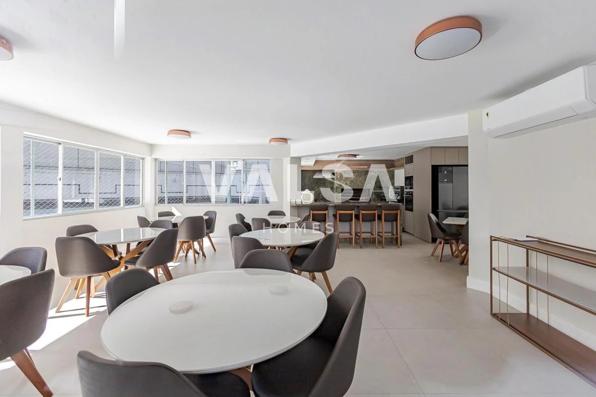 Ванна та 4 спальні: квартира 441 м² — photo 12