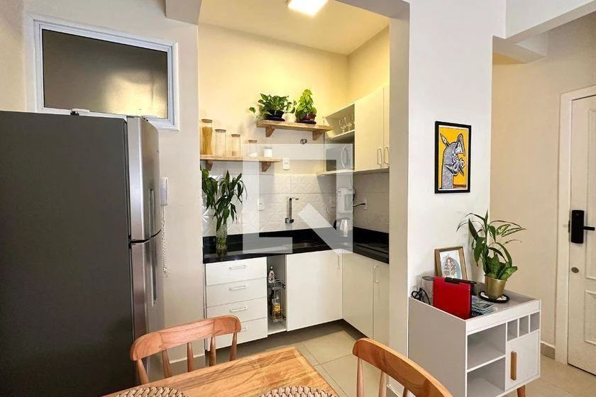 Furnished 1-bedroom apartment with a balcony — photo 22