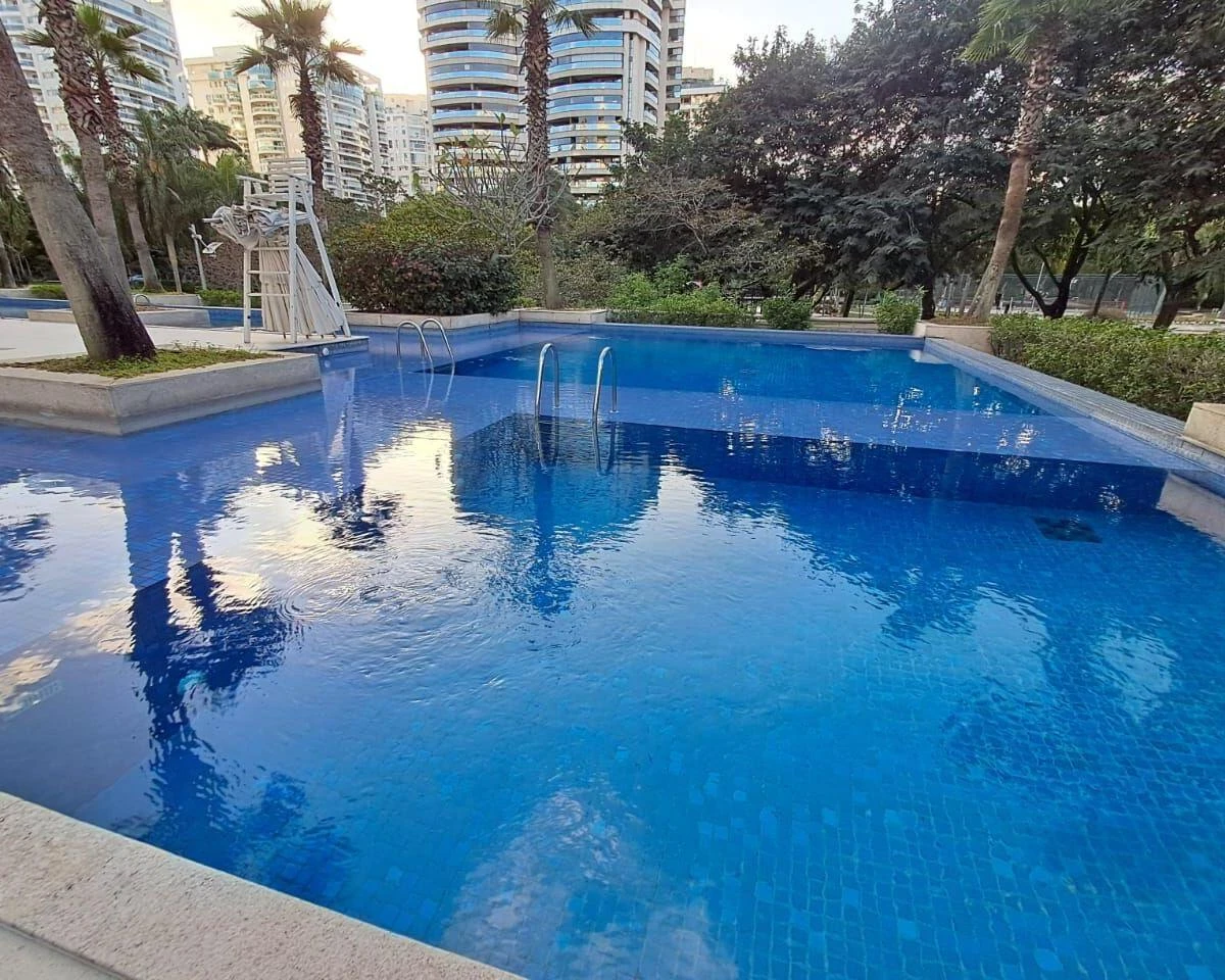 4-suite apartment with 370 m² and private BBQ area — photo 43