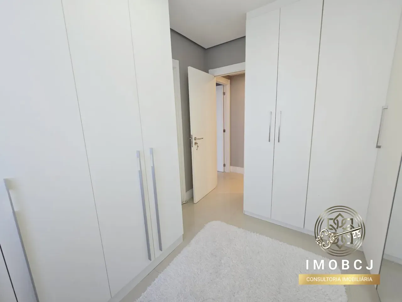Apartamento mobiliado com 3 quartos e 146 m² — photo 22