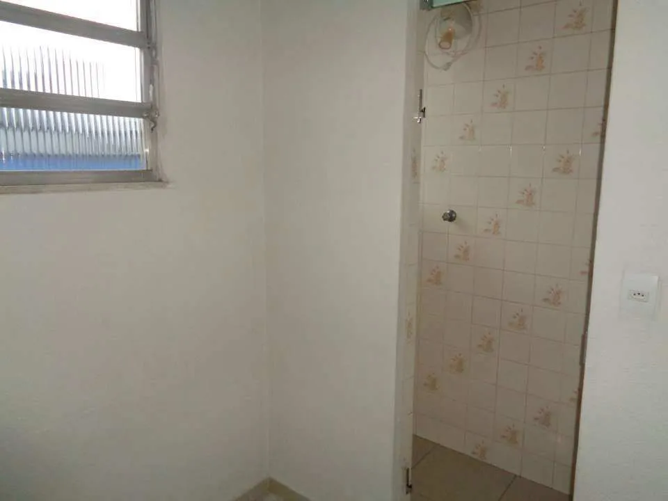 Apartment with a separate kitchen and 2 bedrooms — photo 16