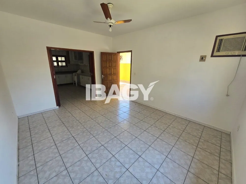 3-bedroom house, 1 with its own bathroom, 137 m² — photo 5
