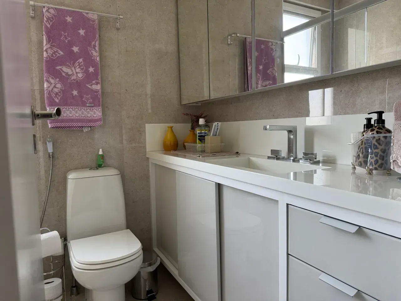 Apartamento mobiliado com 3 quartos e varanda — photo 19