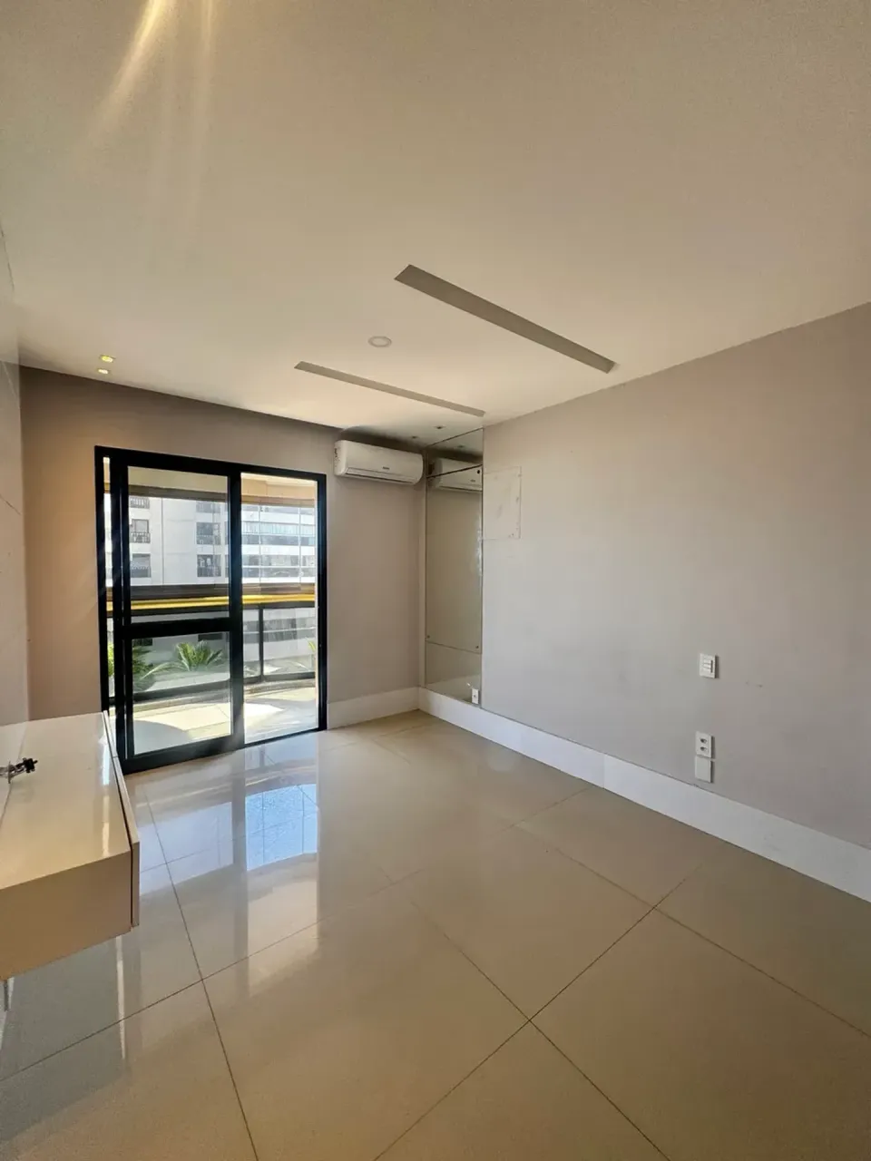 Unfurnished apartment with 3 bedrooms and open kitchen — photo 8