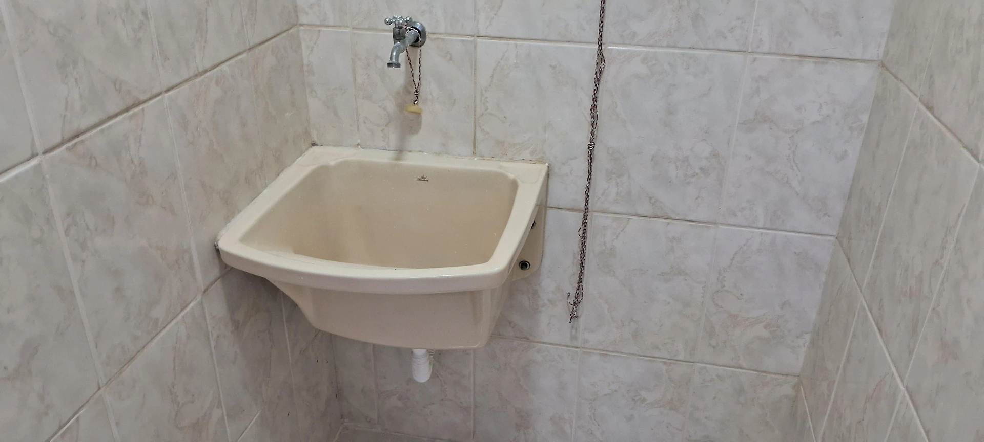 Квартира з 1 спальнею, балконом і електричною душовою — photo 15